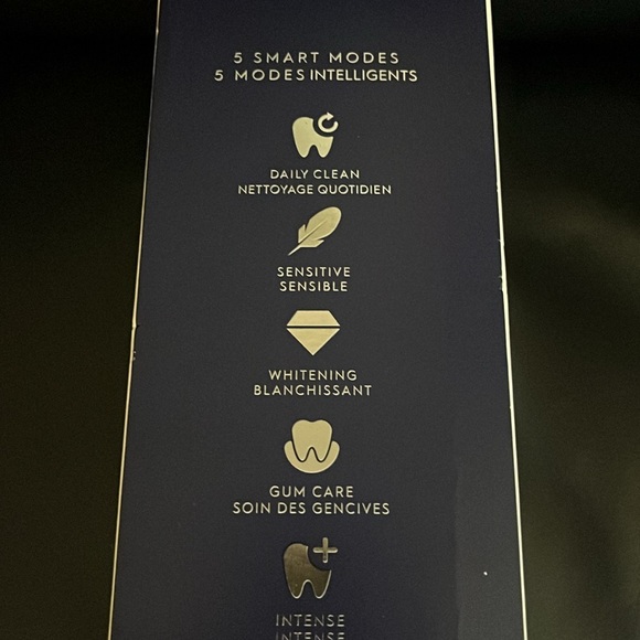 Oral-B iO SERIES 6 rechargeable toothbrush - Picture 5 of 8